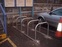 New cycle hoops at Uphall.<br><br>[First ScotRail //2006]