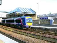 1513 service to Glasgow is belled away.<br><br>[Brian Forbes 06/02/2007]