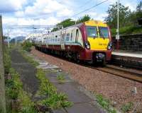 334024 departs for Glasgow from Craigendoran on 28 May 2007.<br><br>[John McIntyre 28/05/2007]