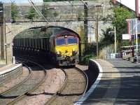 66120 about to pass through Johnstone with an empty coal train bound for Hunterston.<br><br>[Graham Morgan 03/09/2007]