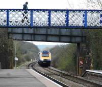 A 125 prepares to call at Kingham. This station once had four platforms, a locomotive shed and three junctions connecting to the Cheltenham to Banbury line. It now has two platforms.<br><br>[Ewan Crawford 12/04/2008]