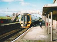 Southbound 158 741 pulls into Springfield station in July 1998 on its way to Edinburgh.<br><br>[David Panton /07/1998]