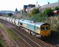 Freightliner 66609 on a northbound Oxwellmains-Aberdeen cement train passing Arbroath on 2 October.<br><br>[Sandy Steele 02/10/2008]