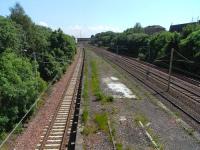 The main line platforms at Rutherglen, looking south on 1 June 2009. These platforms were abandoned in 1979.<br><br>[David Panton 01/06/2009]