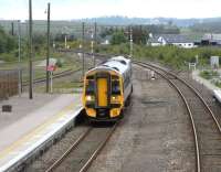 158 715 approaches Inverurie with an Inverness to Aberdeen service in June 2009. The second platform is used only when both lines are needed<br><br>[David Panton 15/06/2009]