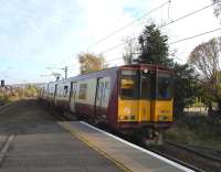 314 202 pulls into Langside (once known as Langside & Newlands) with an Outer Circle service on 28 October 2009<br><br>[David Panton 28/10/2009]
