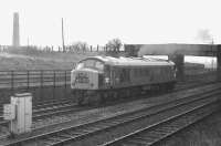 Class 46 locomotive D186 accelerates away from Niddrie West on 4 February 1970 on the line to Millerhill.<br><br>[Bill Jamieson 04/02/1970]