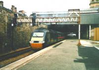 A GNER 125 pulls out of Perth's platform 4 with the Down <I>Highland Chieftain</I> in July 1998<br><br>[David Panton /07/1998]