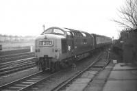 Deltic D9020 <i>Nimbus</i> approaches Berwick station with the up <I>Flying Scotsman</I> on Saturday 21 February 1970. Taken from the short platformjust north of the overbridge.<br><br>[Bill Jamieson 21/02/1970]