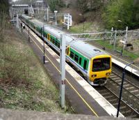 323207 calls at Hampton-in-Arden on 24 March 2007 with a service for Birmingham New Street.<br><br>[John McIntyre 24/03/2007]