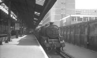 Black 5 no 44811 at Marylebone on what is thought to be a semi-fast for Nottingham in August 1966, (probably the 12th). The following month saw closure of the Great Central Railway London extension between Aylesbury and Rugby.<br><br>[K A Gray 12/08/1966]