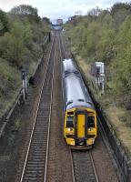 158 723 descends Cowlairs Incline towards Glasgow Queen Street on 9 October 2011.<br>
<br><br>[Bill Roberton 09/10/2011]