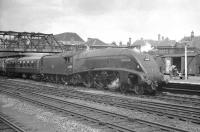 A4 Pacific no 60015 <I>Quicksilver</I> stands at Doncaster with an up ECML service in July 1961.<br><br>[K A Gray 29/07/1961]