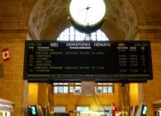 The departure board at Toronto Union station in October 2003.<br>
<br>
<br><br>[John Thorn /10/2003]