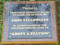 A new plaque erected at Bridge of Allan station today (4th of July 2017).<br><br>
<i>Planted by</i> Friends of Bridge of Allan to Mark the retiral of John Yellowlees in appreciation of the contribution he made to 'Adopt a Station'.<br><br>[John Yellowlees 04/07/2017]