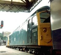 Platform view looking west at Waverley on 21 September 1971 as 5340 and 5338 prepare to leave with a train for Inverness.<br><br>[John Furnevel 21/09/1971]