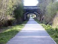 Looking south along the trackbed of the Waverley Route through Eskbank in 2003.<br><br>[John Furnevel 16/09/2003]