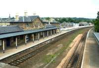 Cupar looking north in 2002.<br><br>[John Furnevel 15/08/2002]
