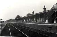 Looking north. Hamilton (West) - originally a terminus.<br><br>[G H Robin collection by courtesy of the Mitchell Library, Glasgow 13/07/1962]