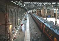 The west end of Waverley in July 2006 with a recent arrival from Glasgow Queen Street.<br><br>[John Furnevel 08/07/2006]