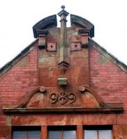 107 years on and still watching....one of the Guardians of Coatbridge Central in August 2006.<br><br>[John Furnevel 31/08/2006]