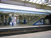 Footbridge and side entrance to platform 1 at Arbroath Station. Summer 2006. <br><br>[John Furnevel 09/08/2006]