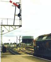 <I>The Clansman</I> ready for the off at Inverness in March 1982. The locomotive is 47540 (CD).<br><br>[Brian Forbes /04/1985]