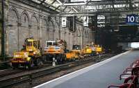 Waverley update - 17 September 2006. Southside (Klondyke) through platform works looking west. All getting a bit congested.<br><br>[John Furnevel 17/09/2006]