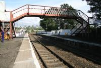 Looking towards Dundee from Invergowrie station - September 2006.<br><br>[John Furnevel 11/09/2006]