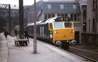 Not long off the line at the English Electric Vulcan Foundry - D427 stands at Glasgow Central in the summer of 1968.<br><br>[John McIntyre 13/06/1968]