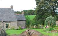 This building is on the opposite side of the main road from the site of Rowley station and may well be the old stationmasters house.<br><br>[Ewan Crawford 26/09/2006]