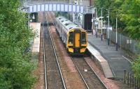 A train for Dunblane leaving Falkirk Grahamston on 21 September 2006.<br><br>[John Furnevel 21/09/2006]