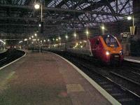 221111 waiting to depart with the 0750 service to Bournemouth<br><br>[Graham Morgan 14/10/2006]