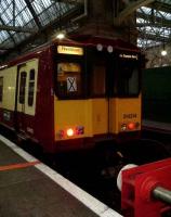 314214 at Glasgow Central<br><br>[Graham Morgan 30/09/2006]