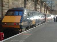 91120 Royal Armouries waiting to depart for London Kings Cross<br><br>[Graham Morgan 02/11/2006]