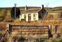 Across the field stands the abandoned Wardhouse station on the Aberdeen - Keith line. Nov 2006.<br><br>[John Furnevel 08/11/2006]