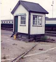 Station Frame. Allowing trains to access platform 4 from north and south.<br><br>[Brian Forbes //1988]