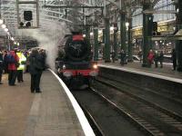 6201 waits with the Mid-day Scot Railtour at Glasgow Central while the new book by Dugald Cameron, <i>Glasgow Central, Central to Glasgow</i>, is launched.<br><br>[Mark Poustie 17/11/2006]