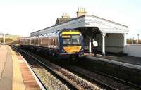 An Aberdeen - Edinburgh service calls at Stonehaven in November 2006.<br><br>[John Furnevel 11/11/2006]