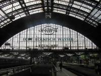 Feast your eyes on that glass... the main station (Hauptbahnhoff) trainshed at Cologne (Koln).<br><br>[Paul D Kerr 24/07/2006]