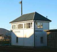 Kennethmont signal box, November 2006.<br><br>[John Furnevel 08/11/2006]