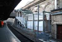 Cunning plan. View west along platform 20 at Waverley on 6 December 2006 showing the stairway linking the cross-station walkway with the <I>back door</I> to the new Klondyke platform on the other side of the south wall. Beyond the walkway a corresponding lift shaft is under construction.<br><br>[John Furnevel 06/12/2006]