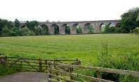 Roxburgh Viaduct across the River Teviot in 2005.<br><br>[John Furnevel 20/06/2005]