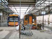 Gleaming after a clean up, 170s and 158s at Perth.<br><br>[Brian Forbes 14/01/2007]