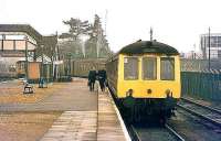 Stratford - Upon - Avon with a DMU for Birmingham ready to leave as a Leamington Spa service arrives at the adjacent platform.  <br><br>[Ian Dinmore //]