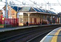 Main station building at Coatbridge Sunnyside looking west, 2007. <br><br>[John Furnevel 29/01/2007]