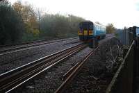 Southbound heading onto the Holmes Curve from Rotherham Central Junction.<br><br>[Ewan Crawford 21/11/2006]