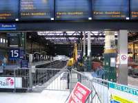 West end bays 15-18 cordoned off at Waverley on 22 January.<br><br>[John Furnevel 22/01/2006]