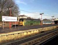 A class 50 no. 50007 Sir Edward Elgar stops at Basingstoke on 26 January 1990 with a westbound service for Salisbury and Exeter.<br><br>[John McIntyre 26/01/1990]