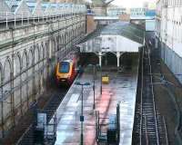 The Waverley <I>'sub'</I> platforms on 21 January 2007, with a Voyager standing at platform 9 about to leave for Birmingham New Street. Various changes have been made to the cross-station walkway to cater for new lifts and the recently constructed access to platform 10, which is located on the other side of the south wall. [See image 12940]   <br><br>[John Furnevel 21/01/2007]